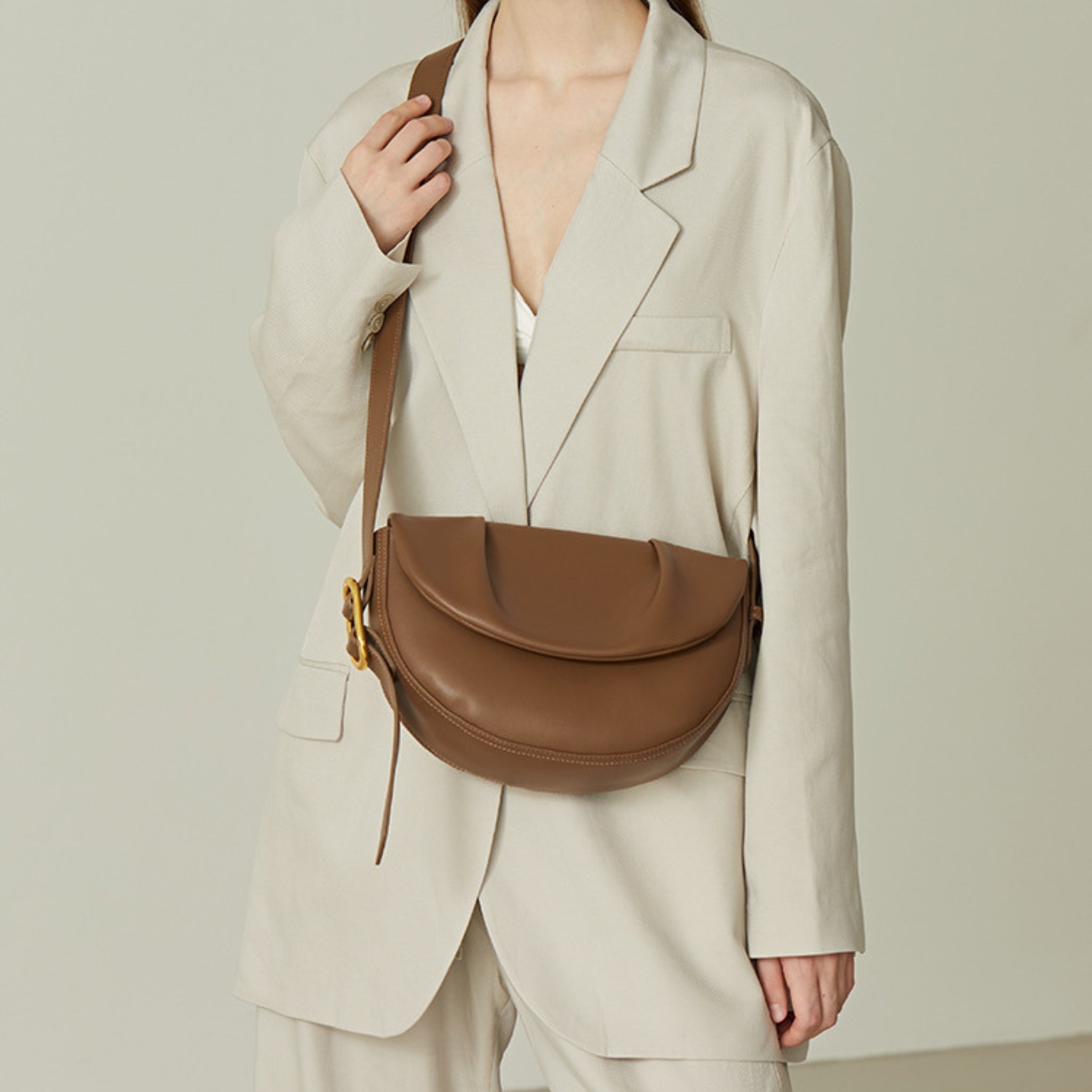 Crossbody Bags - Bagulia