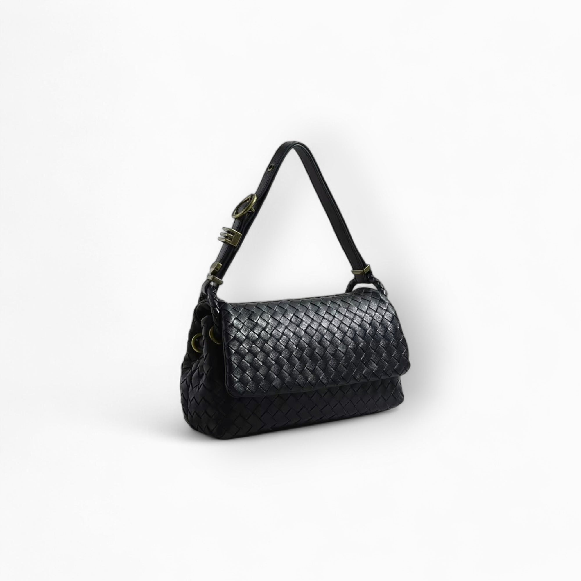 Kanessa Shoulder Bag