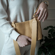 Waves Bucket Bag