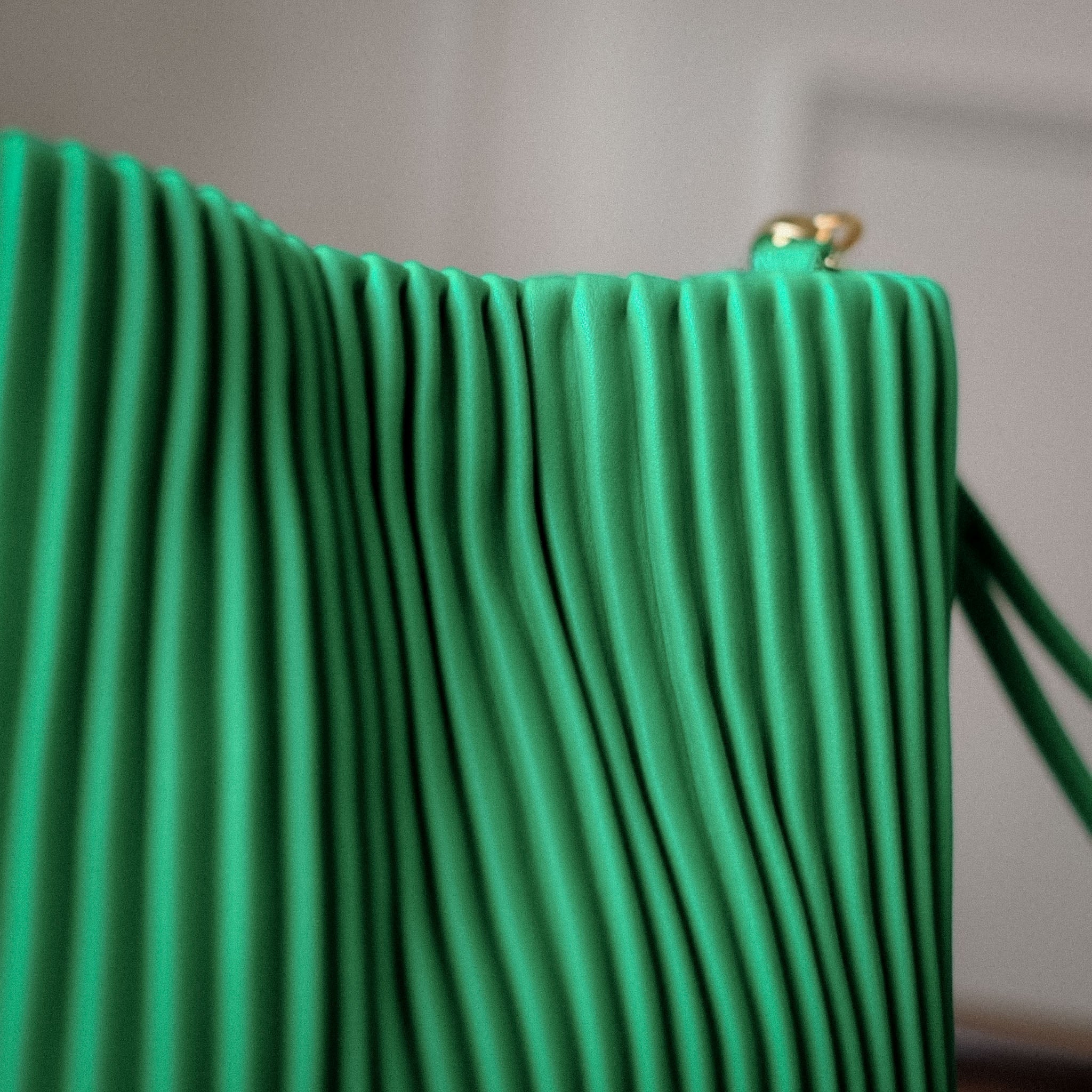 Waves Bucket Bag