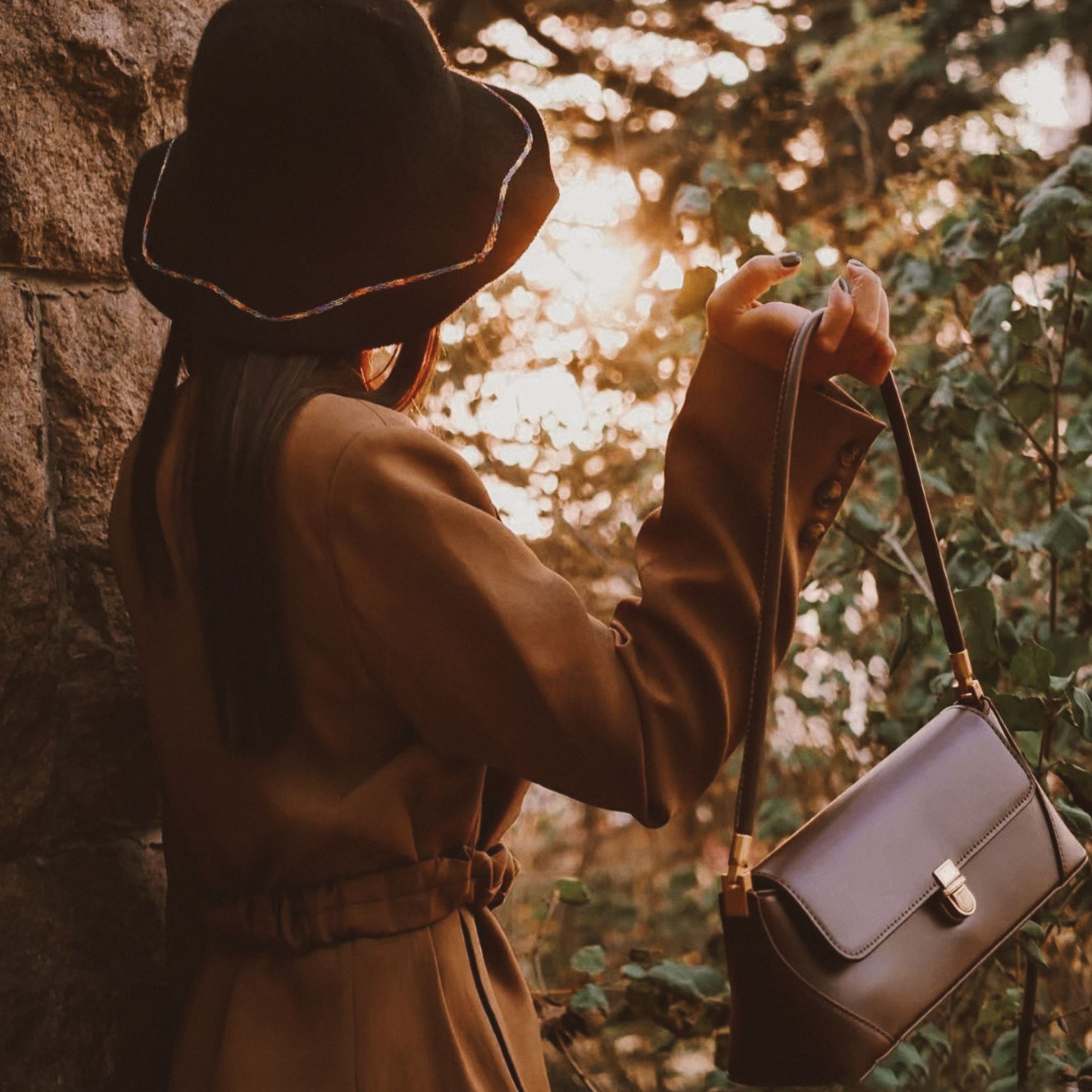 Laura-Shoulder-Bag-Bagguette-Bagulia-Model-Aesthetics_9345fe4c-276e-4311-a82d-67c8317d64a1.jpg