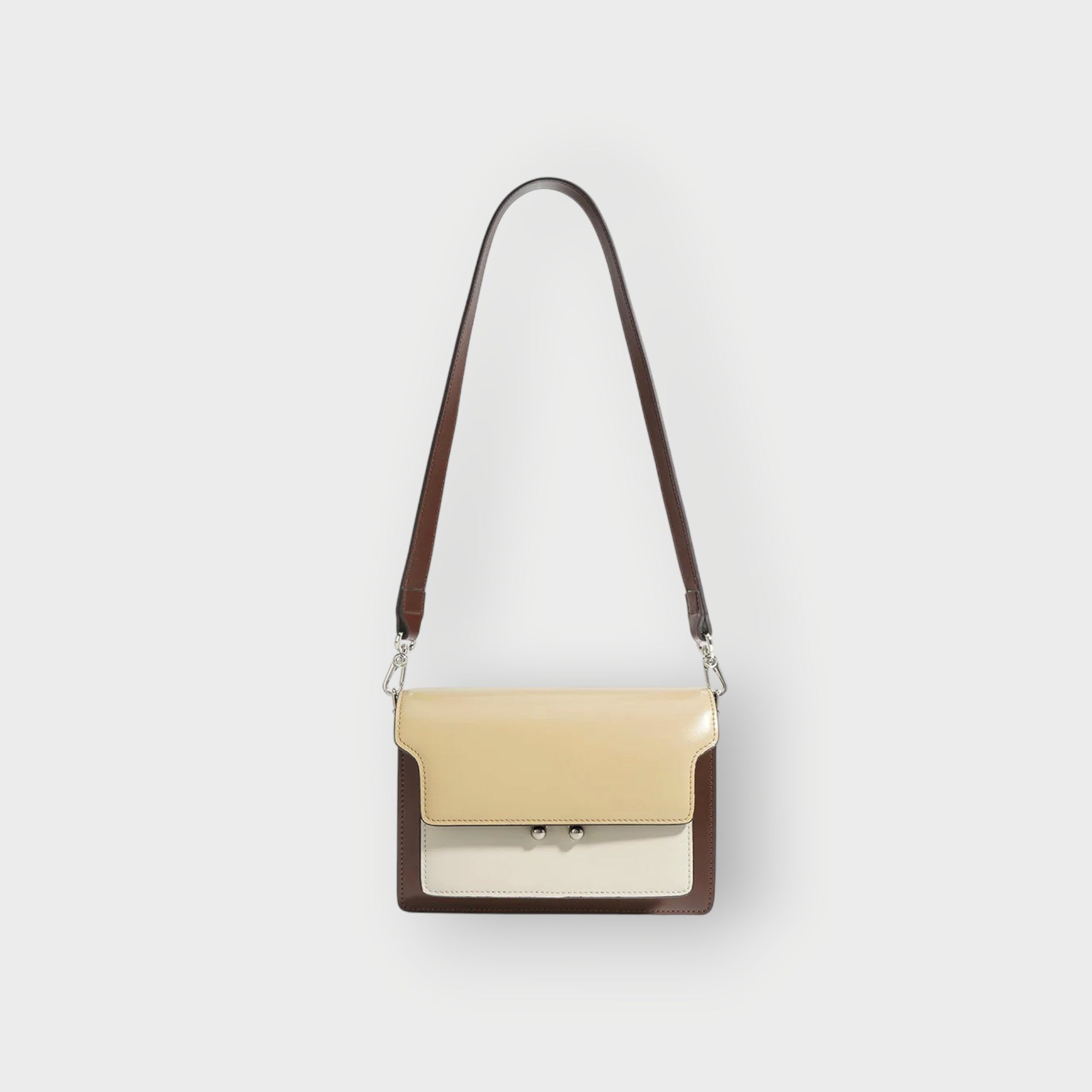 Oyoon Crossbody Bag