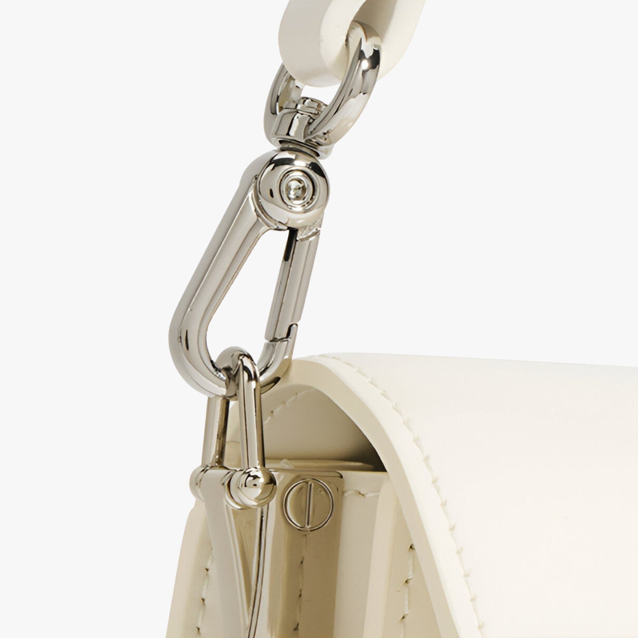 OyoonShoulderBagByBaguliaDeattachableHandleCloseUp.jpg