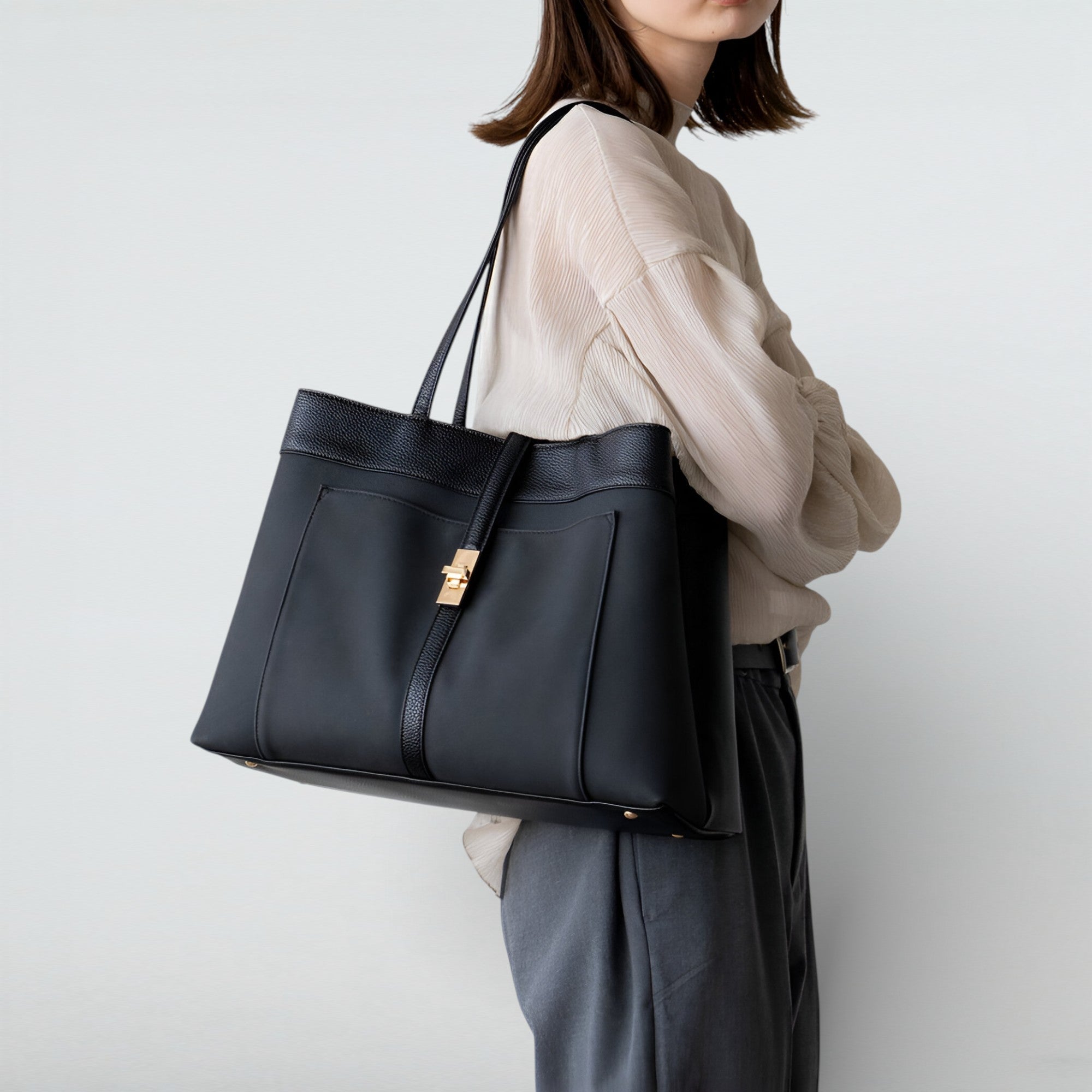 Black Sahara Tote Bag-10