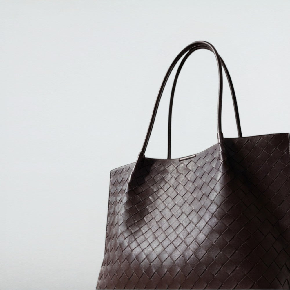 Cici Maxi Vintage Woven Leather Tote Bag 4 – Bagulia