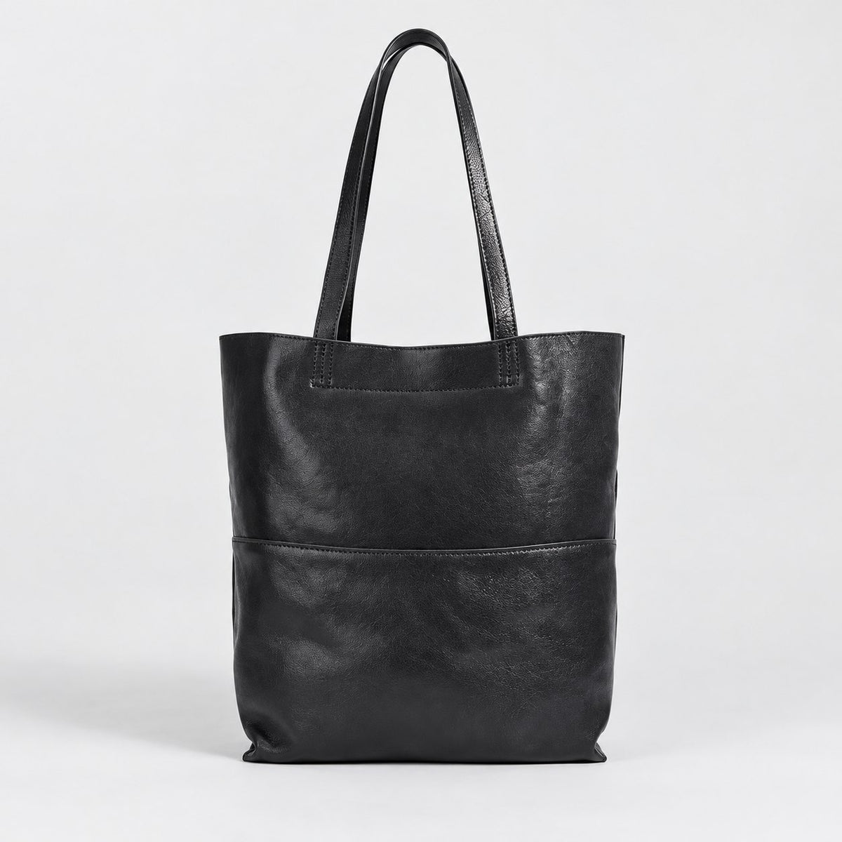 Bagulia Marielle Black tote, back view.