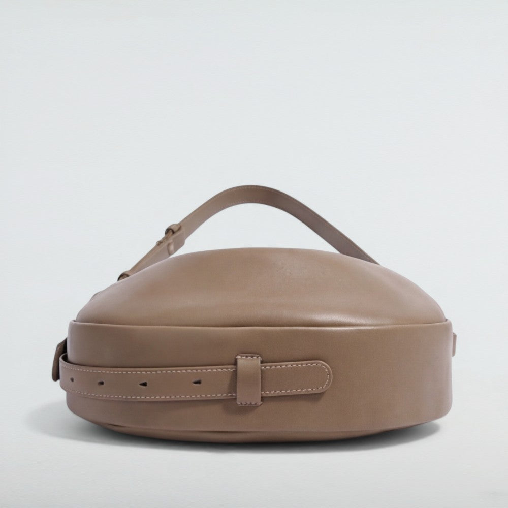 Moona Crescent Shape Leather Shoulder Bag 6 – Bagulia