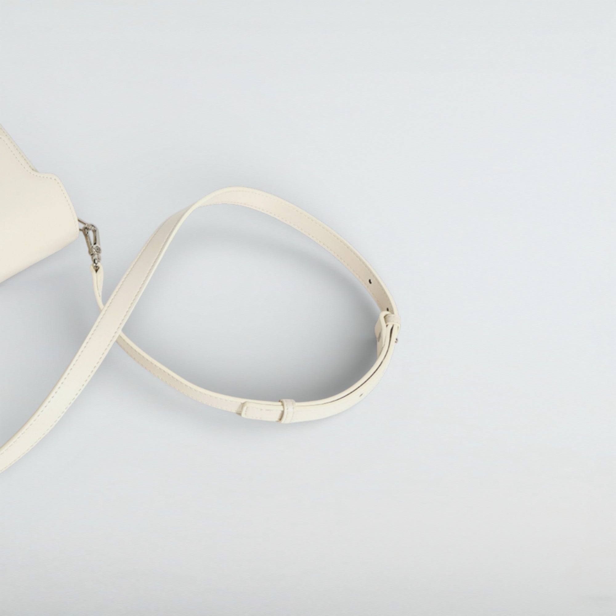 Oyoon Crossbody Bag-13