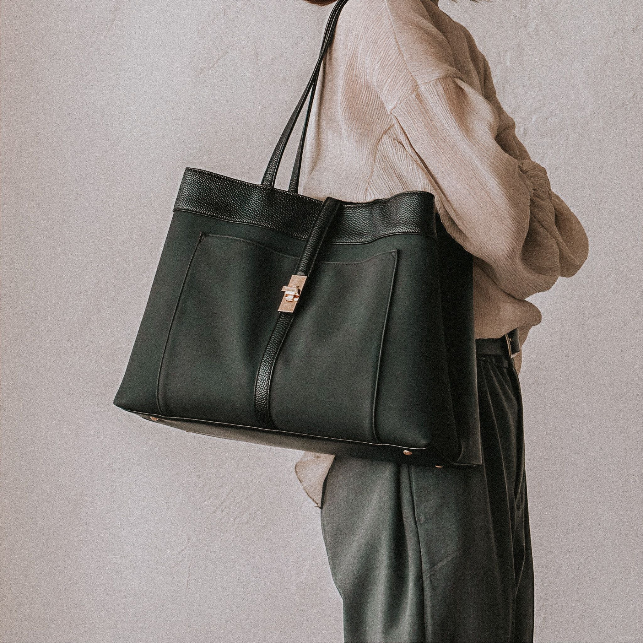 Black Sahara Tote Bag - Tote Bag - Bagulia