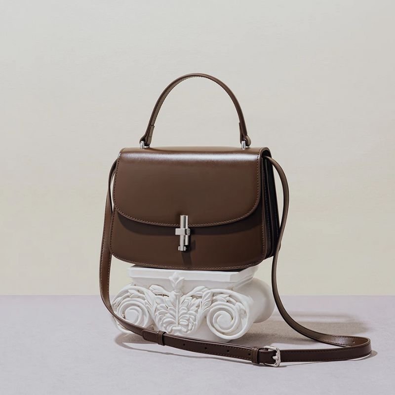 Chantel Cross Body Bag - Crescent - Bagulia - Luxury Handmade Leather Bags