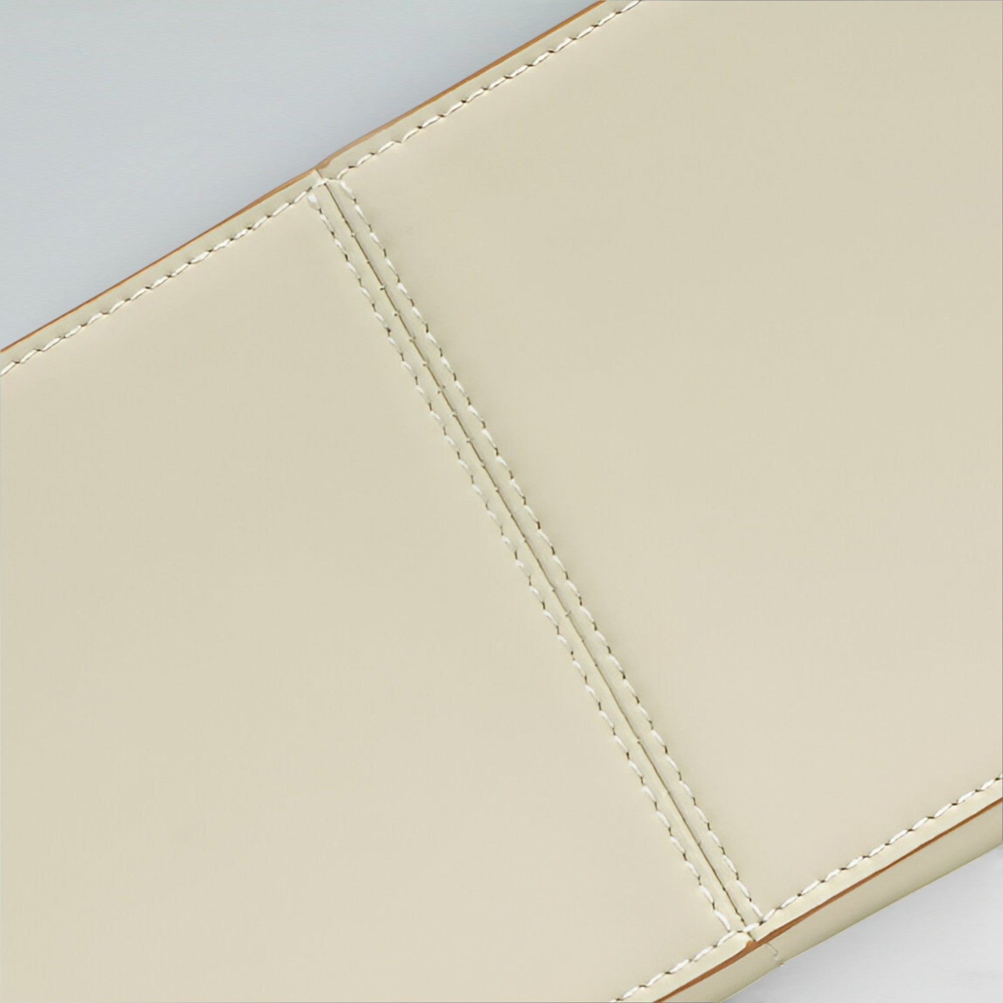 Elegante Shoulder Bag - Bagulia