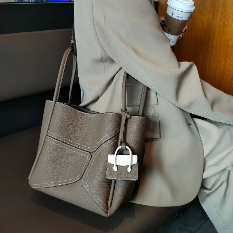 Katherine Bucket Bag - Bucket Bag - Bagulia - Luxury Handmade Leather Bags
