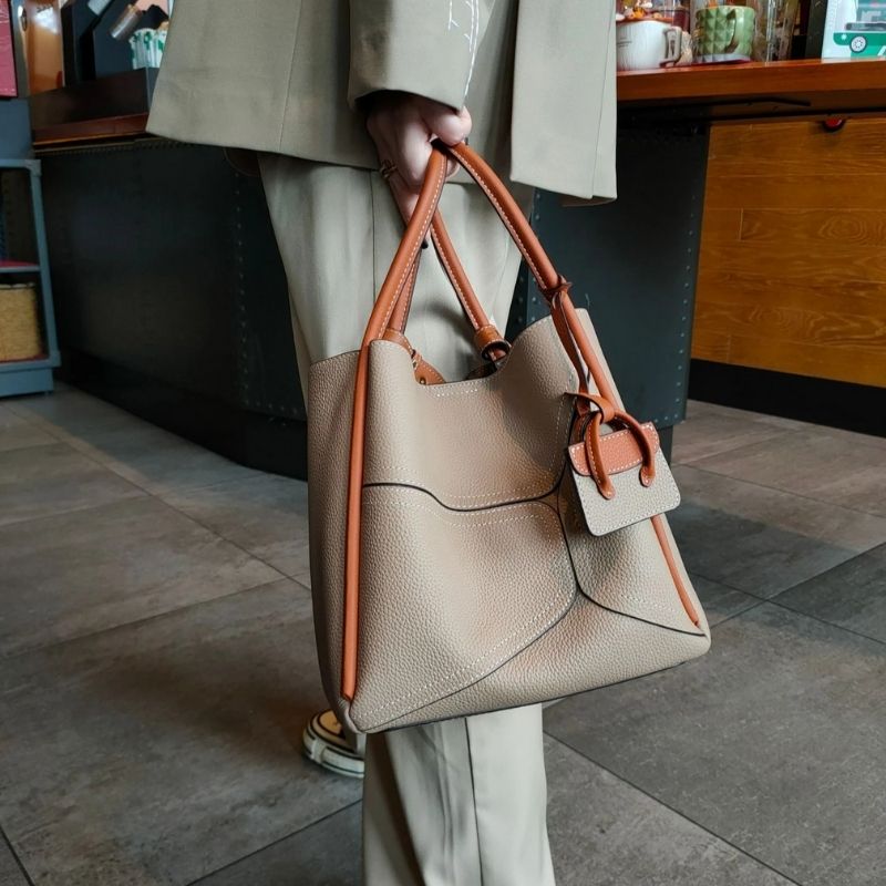 Katherine Bucket Bag - Bucket Bag - Bagulia - Luxury Handmade Leather Bags