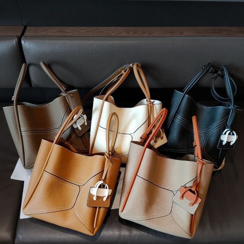 Katherine Bucket Bag - Picture - Bagulia