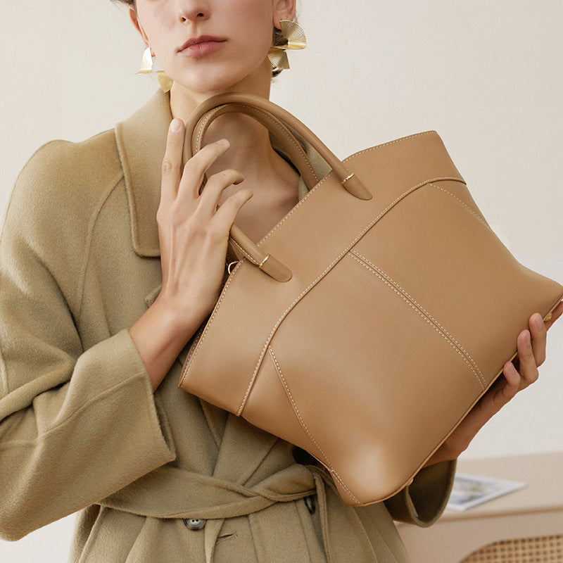 Lady Madonna Zipper Handbag - Bagulia - Luxury Handmade Leather Bags