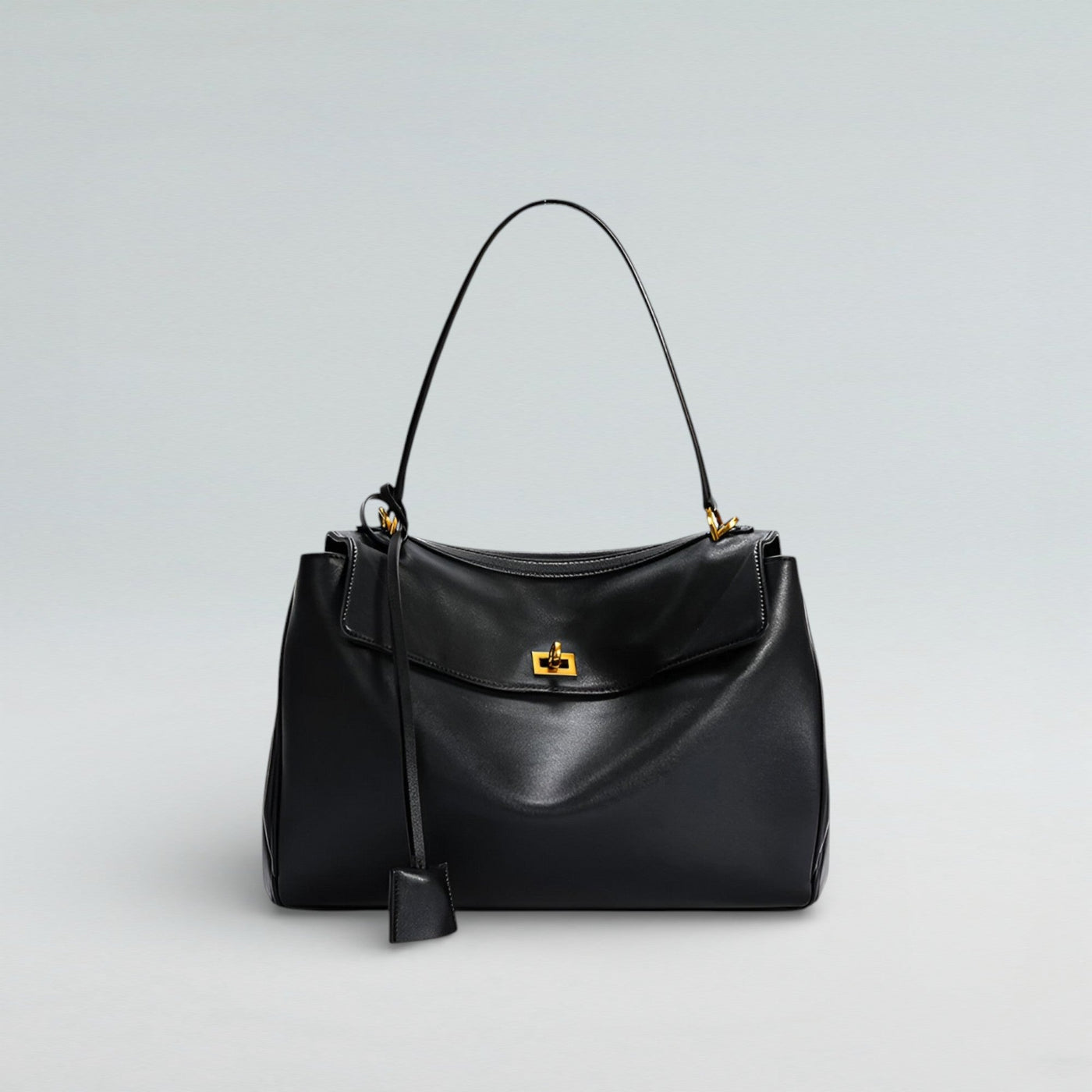 Bagulia Louve Locket Tote Bag in Black Leather with Gold Hardware
