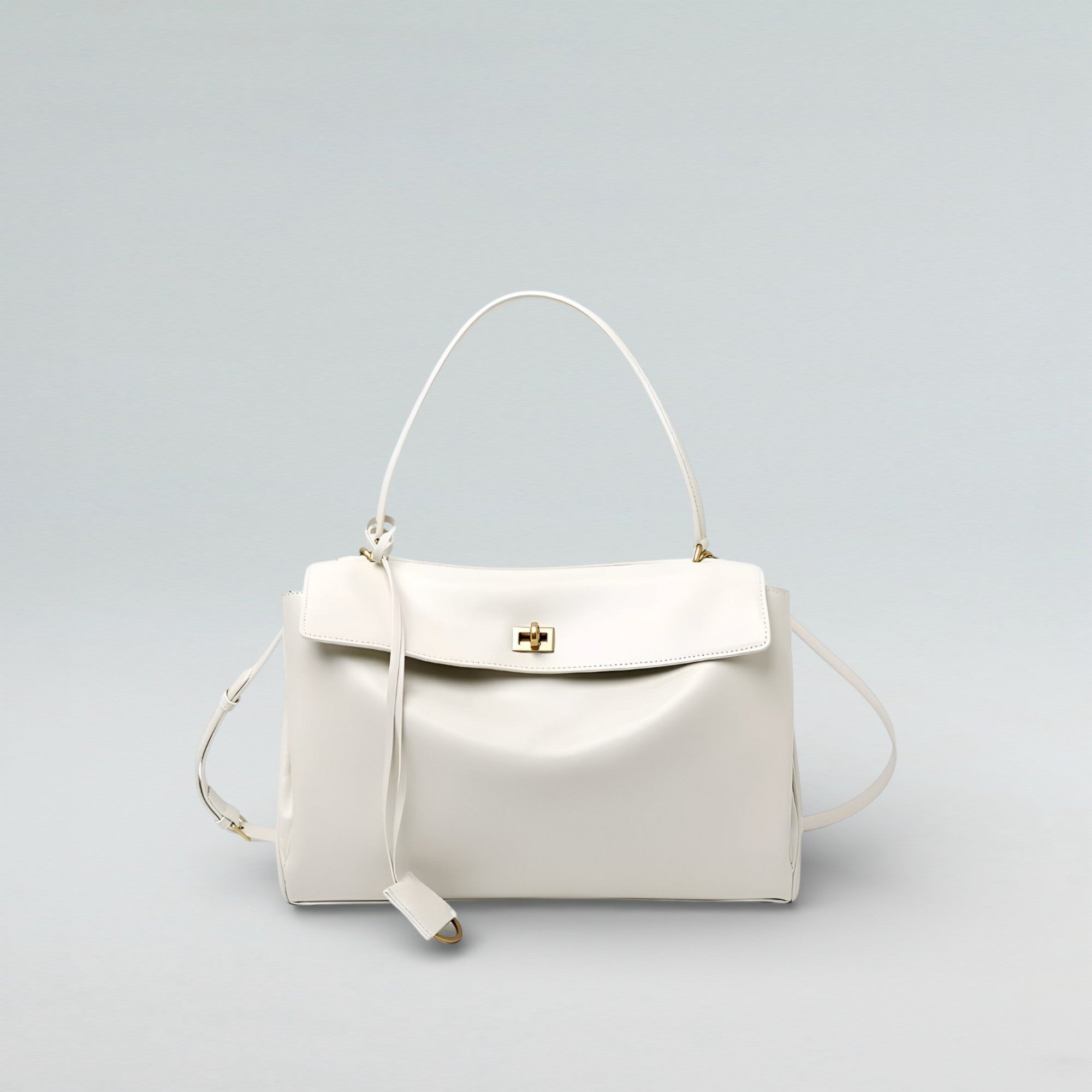 Louve Locket Crossbody Bag - Bagulia