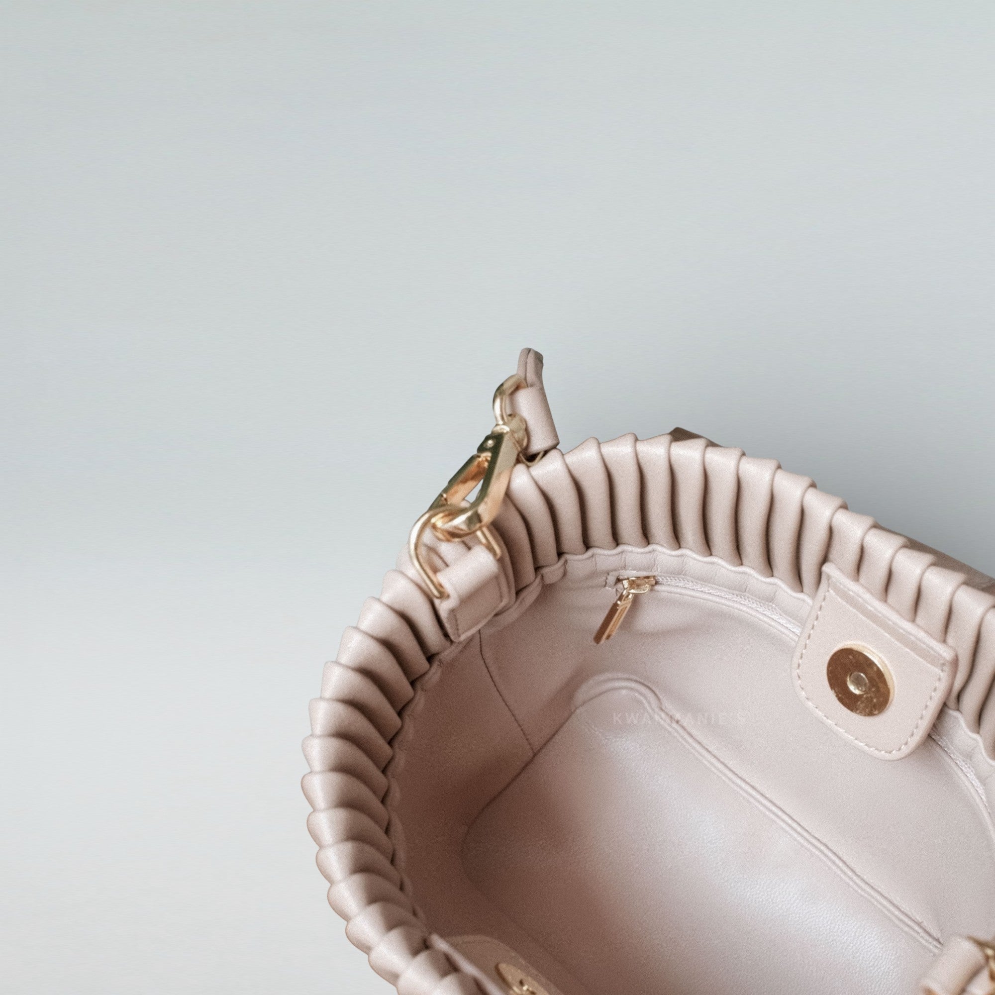 Waves Bucket Bag - Bucket Bag - Bagulia