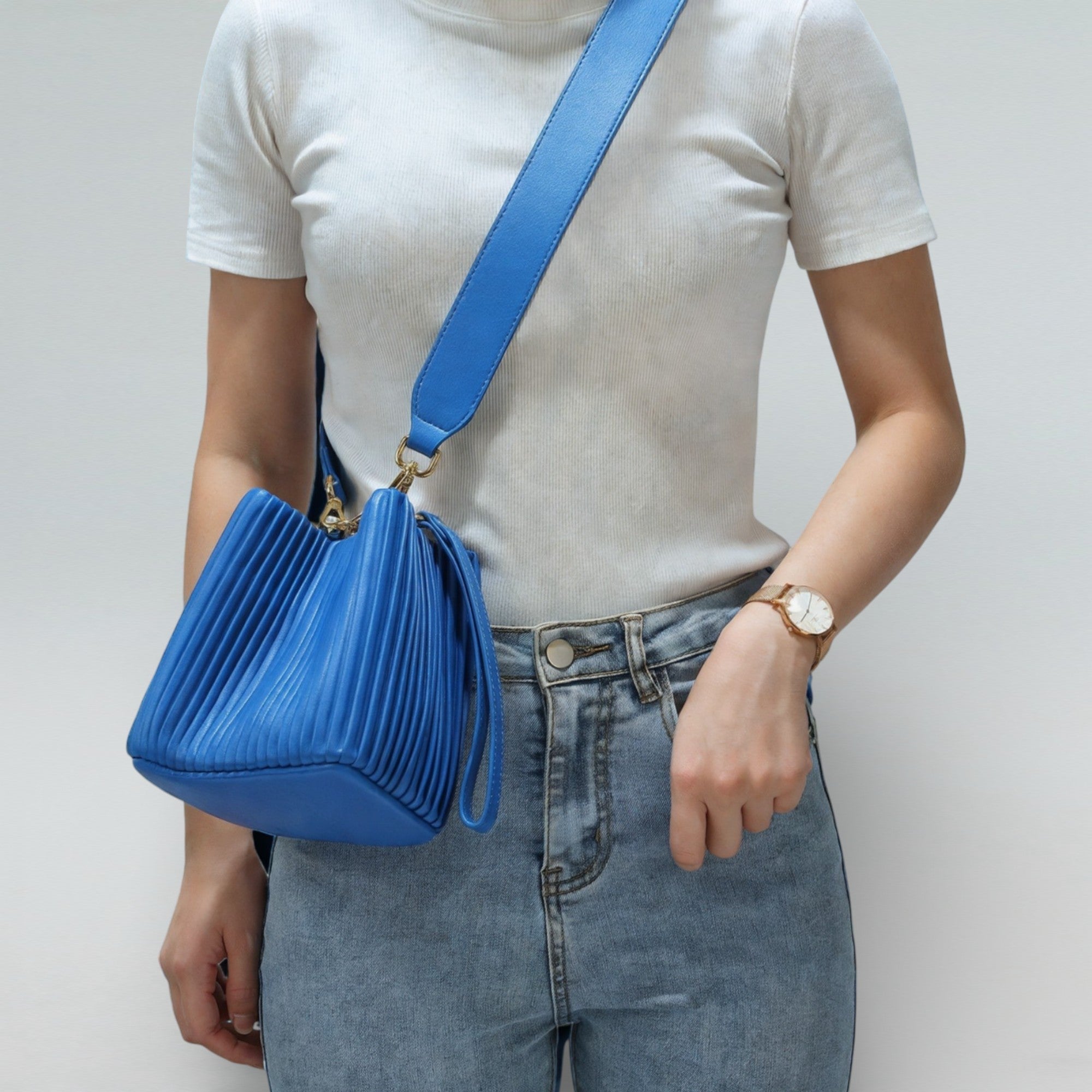 Waves Bucket Bag - Bucket Bag - Bagulia