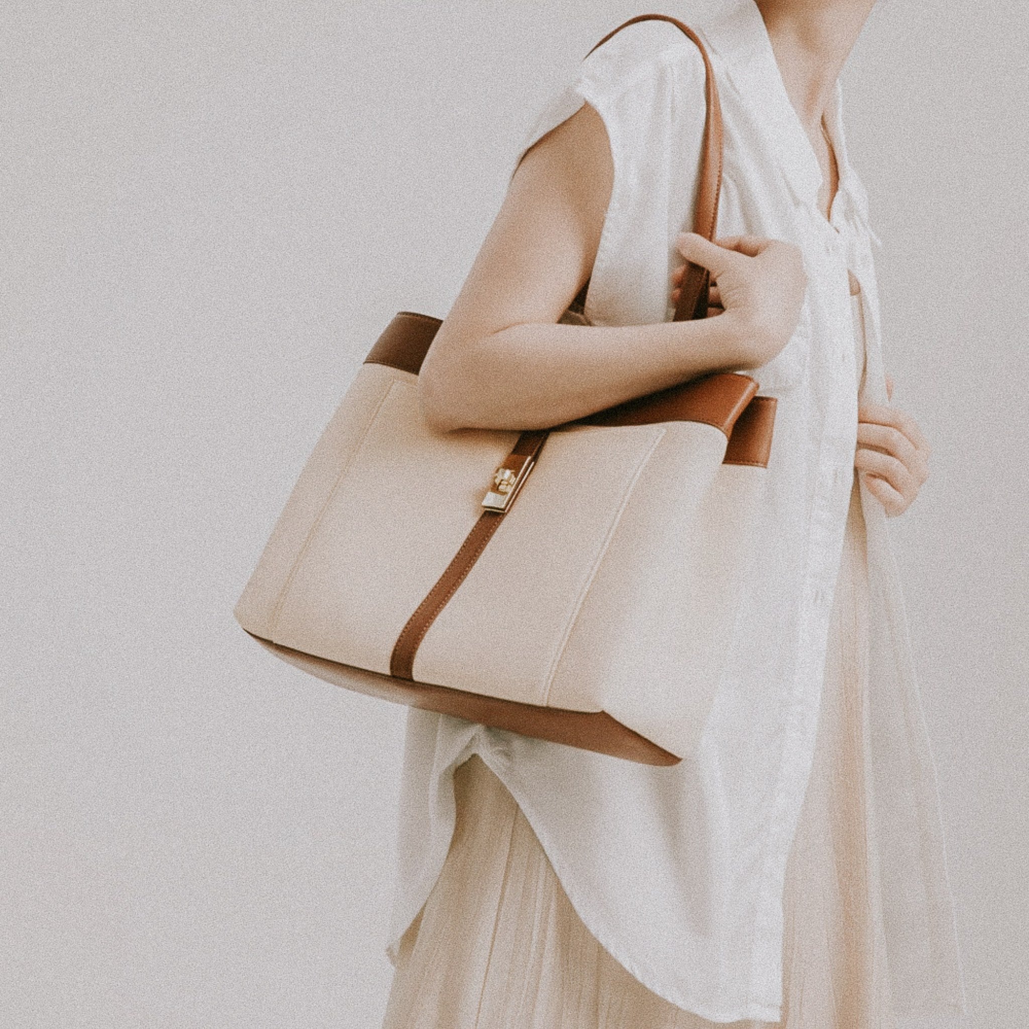 White Sahara Tote Bag - Tote Bag - Bagulia